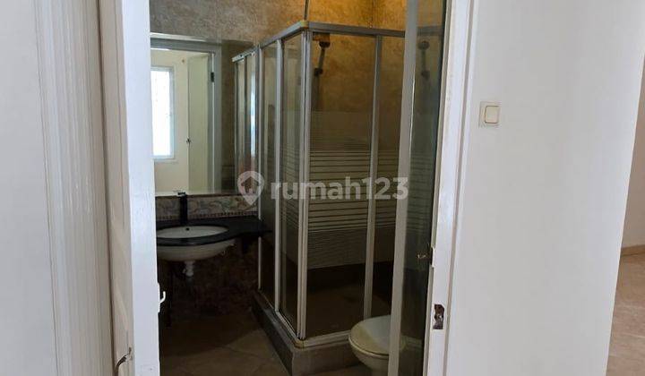 Disewakan Rumah Nyaman Terawat Lokasi Idaman Raffles Hills 2