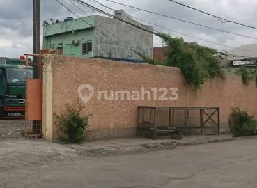 lahan buat  garasi kendaraan berat/alat berat tanjung priuk Jakarta utara. 