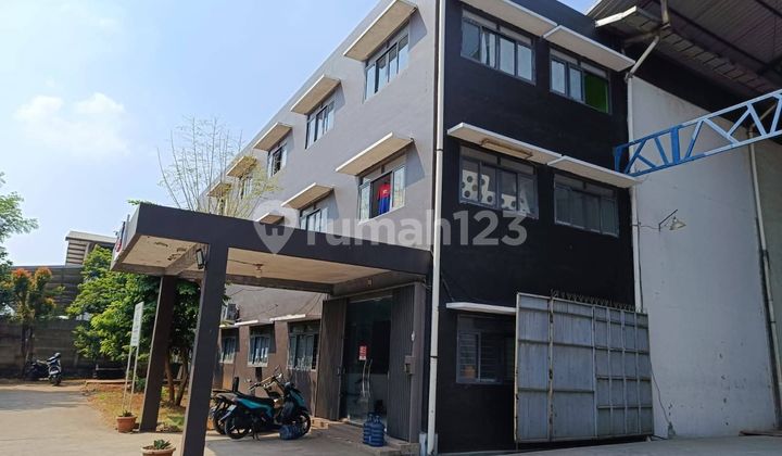 Tanah dan Bangunan dan Klapa Nunggal Cileungsi Bogor