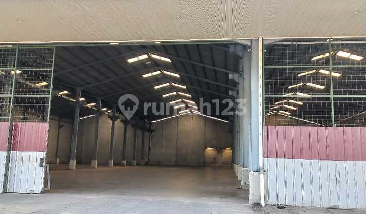 Strategic Spacious Warehouse in Purwakarta