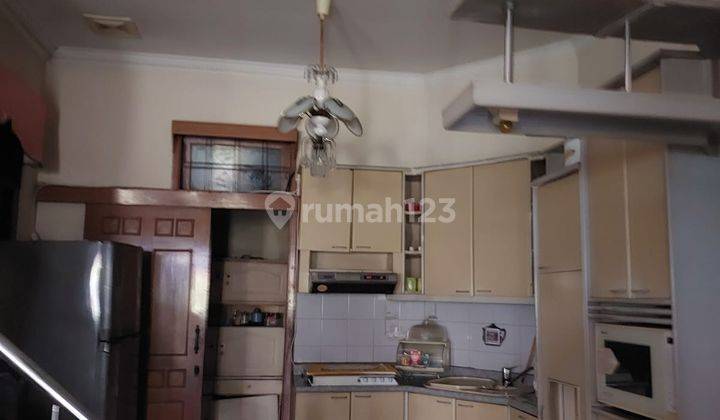 Di jual Rumah 2Lt, posisi hook di Kelapa Gading Timur - Jakarta utara 2