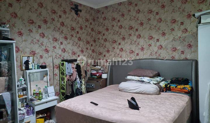 Dijual Rumah 3 Lantai Furnished Siap Huni Jarang Ada di Jalan Kesehatan Jakarta Pusat 2