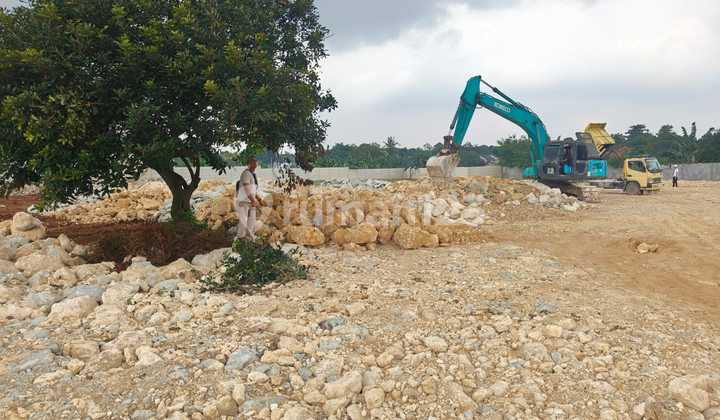 Land Ready for Use, Located on Jalan Mt Haryono, Setu, Bekasi. Land Ready for Use, Located on Jalan Mt Haryono, Setu, Bekasi.