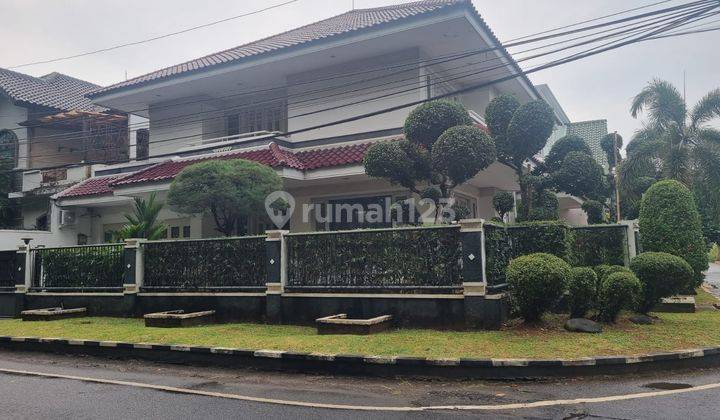 Rumah Mewah Di Pulomas. Jakarta Timur.