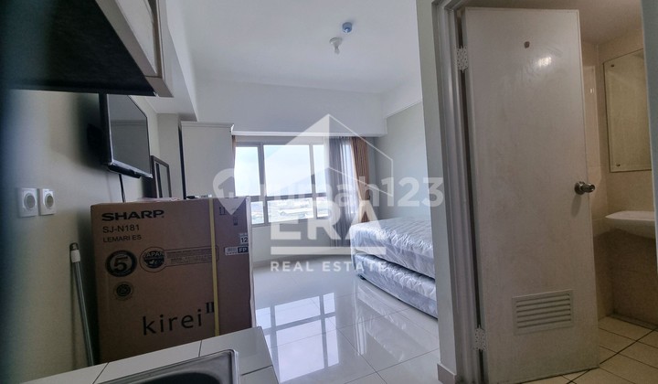 Apartemen Freesia Springlake Summarecon 1
