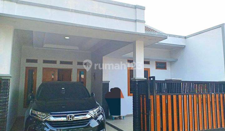 Rumah Full Renov Bebas Banjir Luas 90 di Wisma Asri Bekasi 1