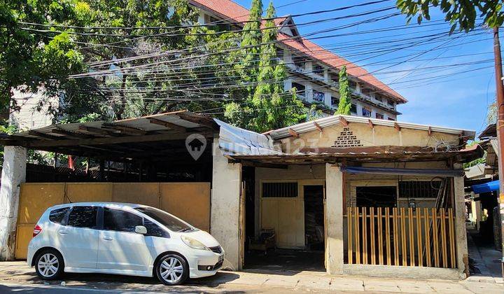 Rmh Tua ex Tk BERAS di Sindang Raya, Koja. TJ PRIOK . Jkt Ut 1