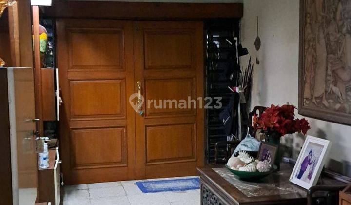 Rumah asri di Radio Dalam. Keb baru .Jak Sel 2