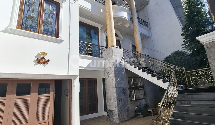 Rented House 3 Bedrooms Ready to OccupyVilla Permata Gading Rented House 3 Bedrooms Ready to OccupyVilla Permata Gading