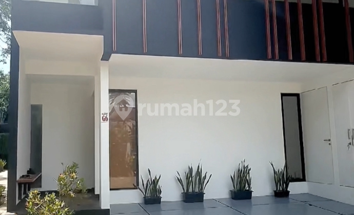 Modern Brand New House in Kesehatan Bintaro