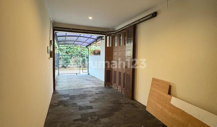 Lingkungan Asri Nyaman dan Tenang Dilebak Bulus Bebas Banjir Lingkungan Asri Nyaman dan Tenang Dilebak Bulus Bebas Banjir