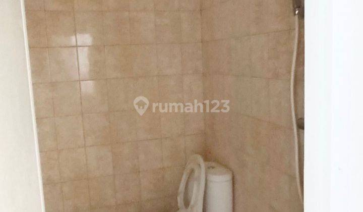 Rumah Minimalis Hook Untuk Pasangan Muda di Kota Baru Parahyangan 2