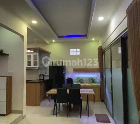 Rumah 2 lantai posisi hook di jual lagi BU 2