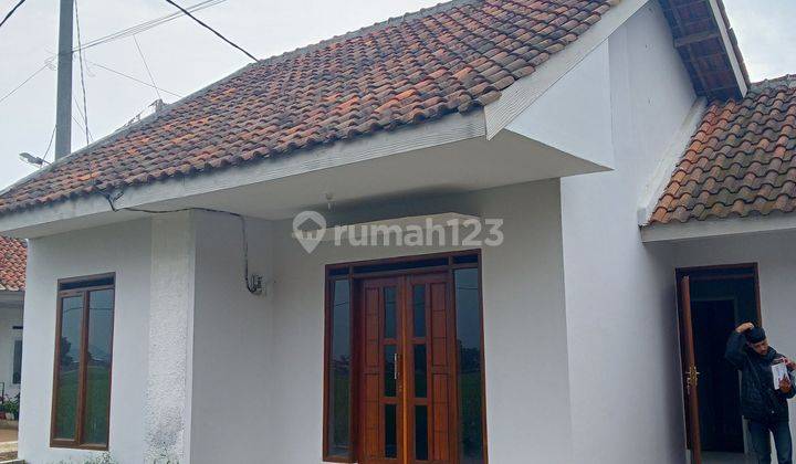 Di jual rumah siap huni di dekat tol seroja 2