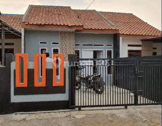 Di jual rumah indah gratis desain di pelebaran blok C 1