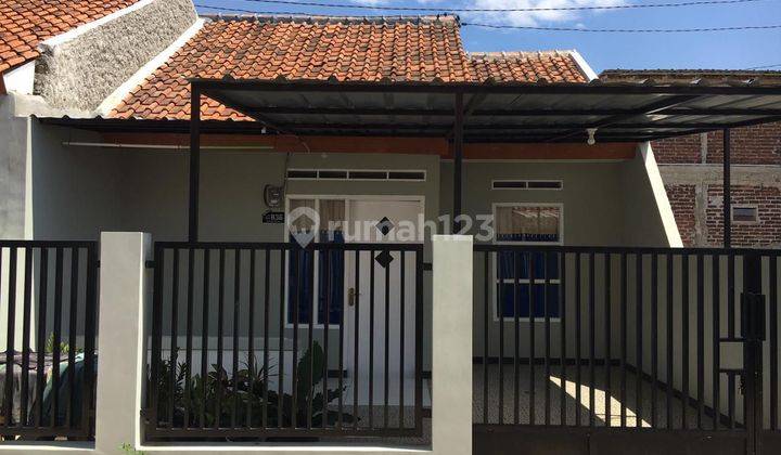 Rumah indah di jual bisa free desain  1