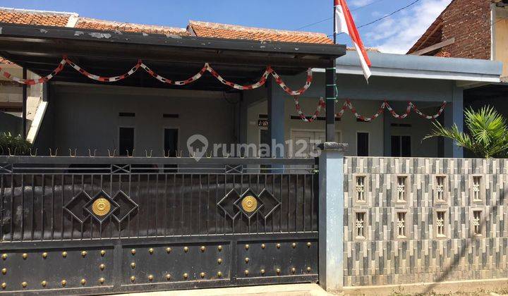 Di jual rumah berkonsep modern dekat alun alun banjaran 2