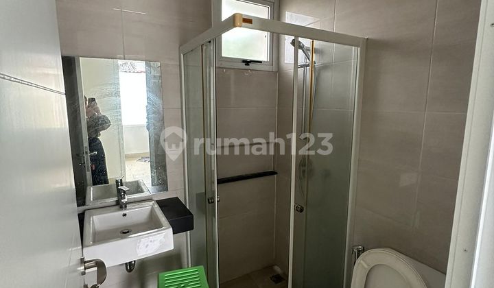 Disewakan Rumah Australia Boulevard -Type Eksklusif 9X20m Green Lake City 2