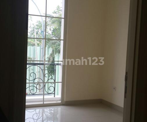 For Sale Fast Cheapest House in All of Green Lake City West Europe 4X12m 2