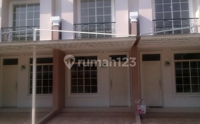 Dijual Cepat Rumah Termurah Se-Green Lake City West Europe 4X12m