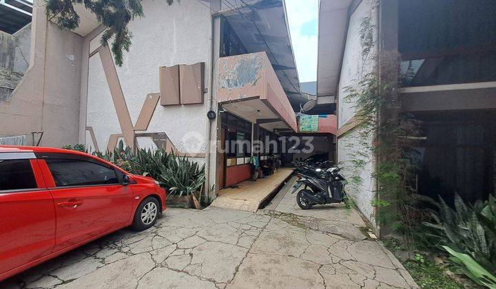 Rumah dan Kostan yang sedang berjalan Sayap Dago 2