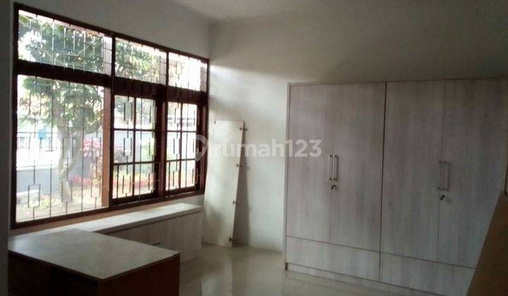 Rumah Bagus Dan Luas Sayap Kopo Semi Furnish  2