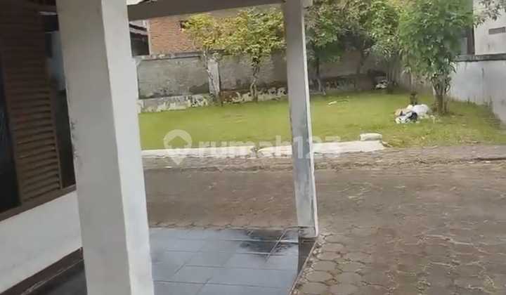 Ready-to-Occupy House with Spacious Land in Puri Fajar Cimahi Complex