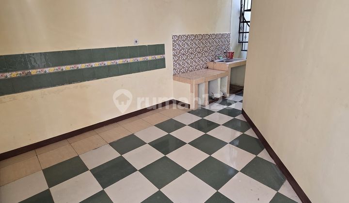 Disewakan Rumah Cantik Siap Huni Di Kompleks Suryalaya 2