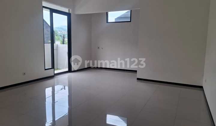 Disewakan Rumah Baru Padasuka Atasakses Jalanan Nyamanlingkungan Tenangada View Bandung