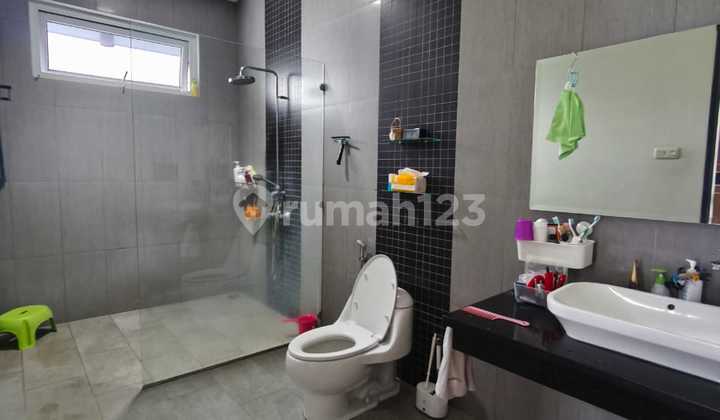 For Sale Good and Well-Maintained House 2