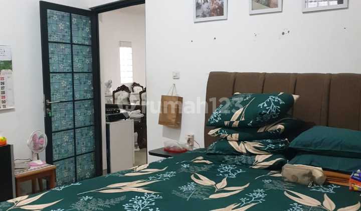 Dijual Rumah Minimalis Bersihterawat Modern Di Lokasi Strategis Sayap Bkr