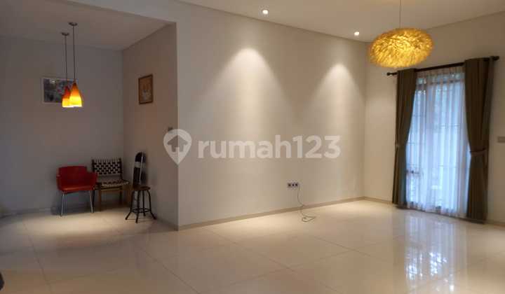 Dijual Rumah Taman Kopo Indah 1 2