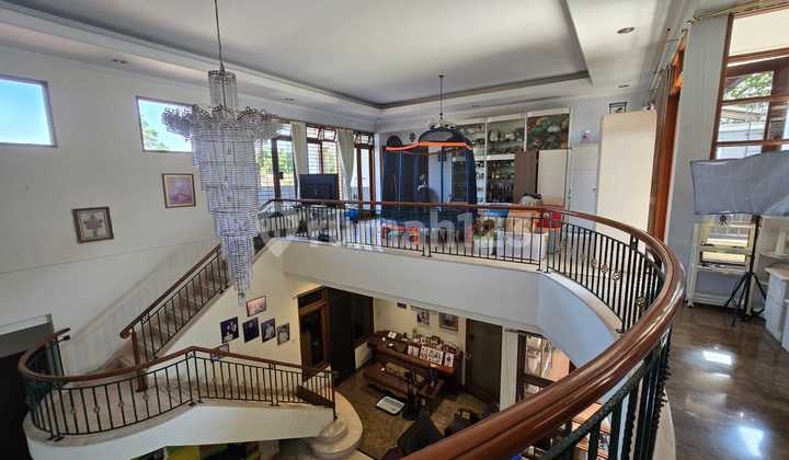 Dijual Rumah Maulana Yusuf, Sayap Dago