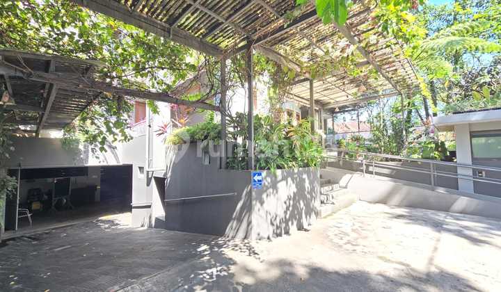 Dijual Rumah Maulana Yusuf, Sayap Dago 2