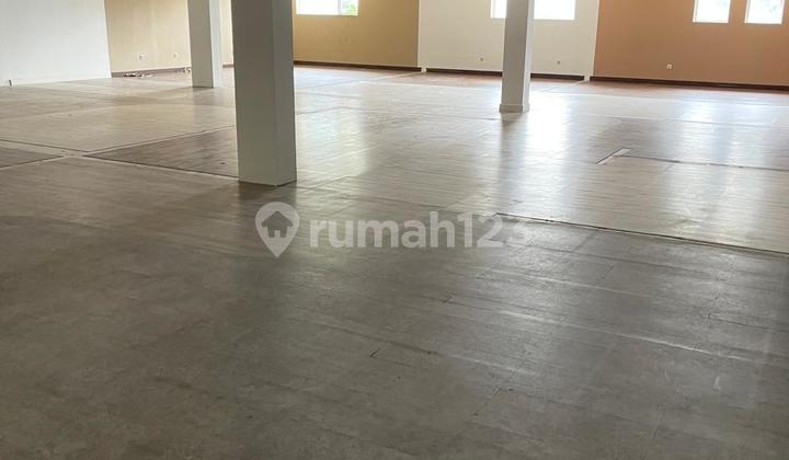 Ruang Usaha Disewa Mainroad Pasirkaliki Bandung. Ruang Usaha Disewa Mainroad Pasirkaliki Bandung.