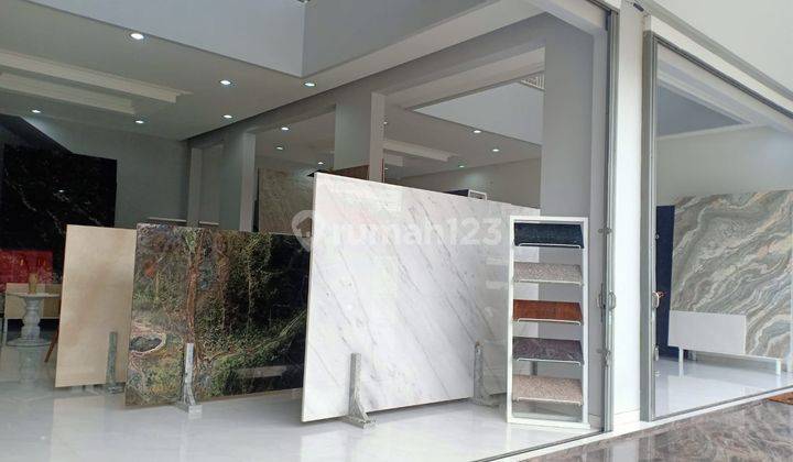 Turun Harga !! Dijual Gedung / Showroom Granit dan Marmer di Rawasari Selatan Raya Cempaka Putih Timur Jakarta Pusat 1