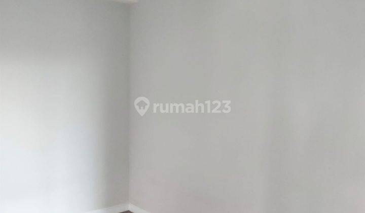 Apartement Metro Park Residence 2 BR Unfurnished Bagus , Kedoya  2