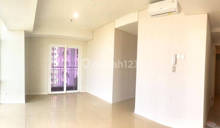 Apartement Metro Park Residence 3 BR Unfurnished Bagus , Kedoya  1