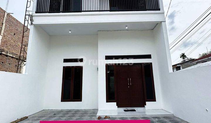 Rumah 2 Lantai Dengan Harga 1 Lantai  2