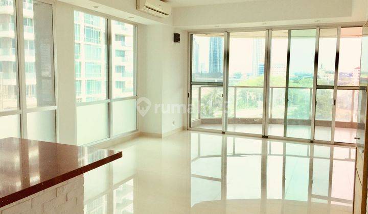 Elegant 4 Bedroom Luxury Apartment At Tiffany Tower, Kemang Village 2