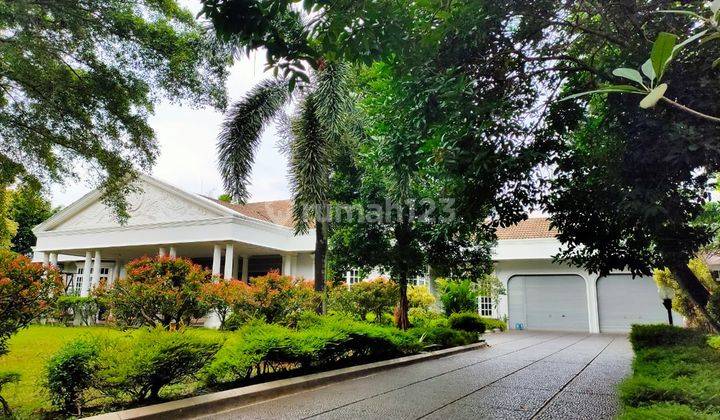 Rumah Super Mewah di Jalan Utama di Jakarta Selatan 2