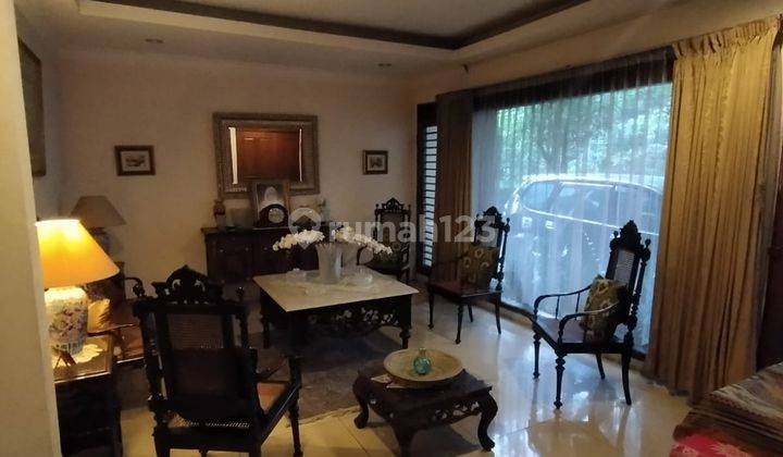 Jarang Ada Rumah Besar Hoek di Kawasan Elit Tubagus Ismail Ada 6 Kamar Kos 2