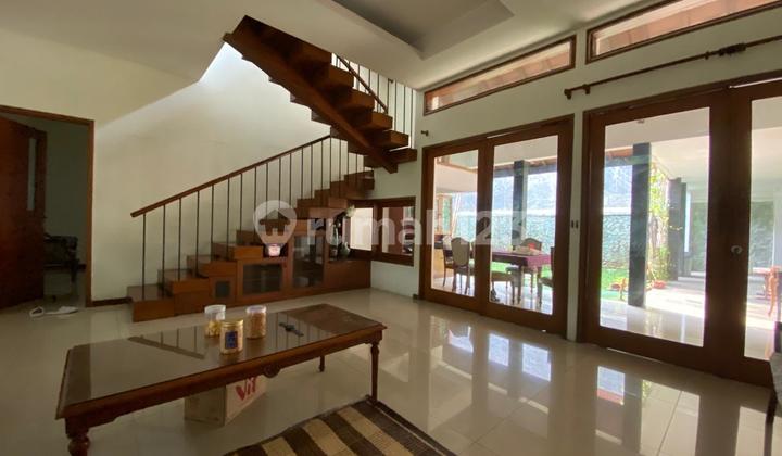 5. House for Rent in Cisanggiri – In Front of the Park, Near Al Azhar & Brawijaya Hospital