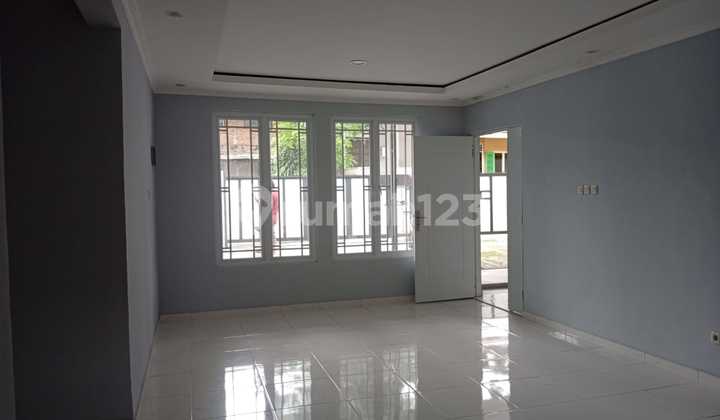 Rumah Baru Renovasi di Bendungan Hilir – Cocok untuk Kos atau Ruang Usaha, Lokasi Strategis 2
