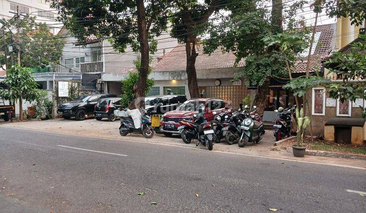 Cocok Untuk Cafe Lokasi Sangat Strategis di Kebayoran Baru 1