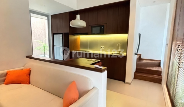 Beautiful 2-Story House in Graha Raya Bintaro, Newly Renovated, Fully Furnished