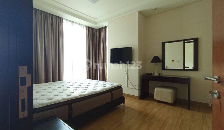 Apartemen The Peak Sudirman 3BR. Strategis Tengah Kota. Private Lift 1