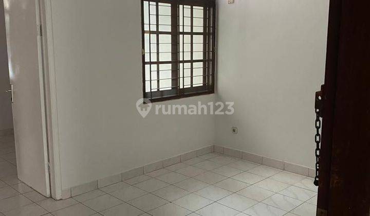 Dijual Murah Nego Rumah Taman Meruya Jakarta Barat SHM Lb100 2