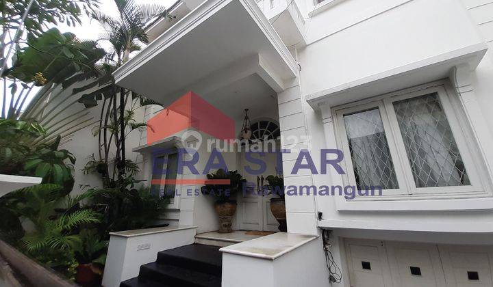 Rumah Mewah 2,5 Lantai Sangat Murah di Rawamangun Jaktim 1