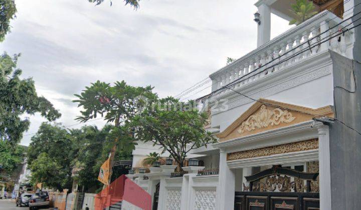 Jual Rumah Rumah Mewah 2 Lantai Harga Murah di Duren Sawit, Jaktim 2